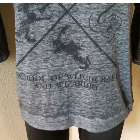 Harry Potter Long Sleeve Tee - Picture 6 of 11
